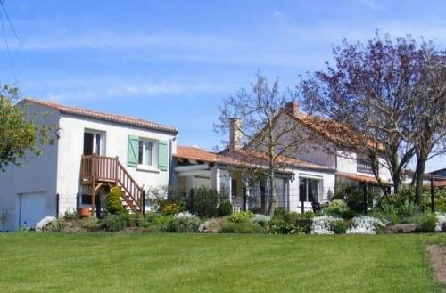 Chambres d'Hôtes Vignes et Loire : Bed and Breakfast near Liré