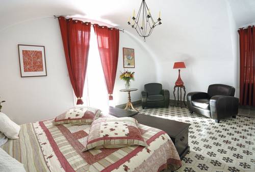 Domaine de la Carrière : Bed and Breakfast near Saint-Laurent-le-Minier