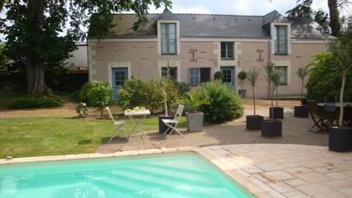 La Demeure du Goupil : Bed and Breakfast near Luigné