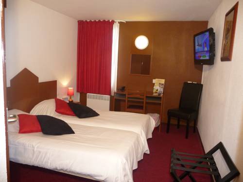 Comfort Hotel Lons-le-Saunier - Restaurant Le Grill : Hotel near Saint-Laurent-la-Roche