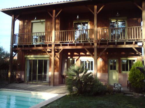 Cocoloba Chambres D'Hôtes : Bed and Breakfast near Bruges
