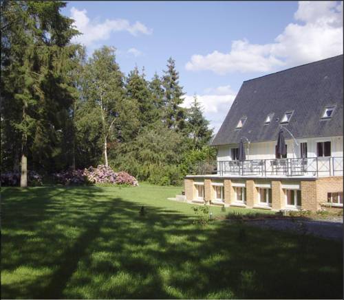 La Grange des Marettes : Bed and Breakfast near Calleville-les-Deux-Églises