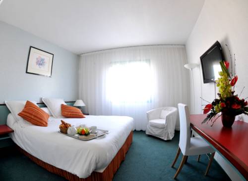 Best Western Saphir Lyon : Hotel near La Tour-de-Salvagny