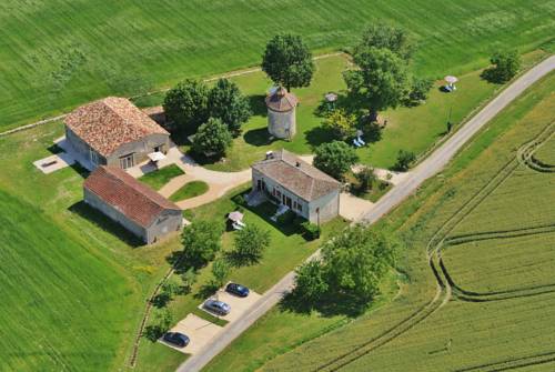 Domaine de l'Isle Basse : Bed and Breakfast near Luzech