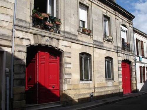 Maison Bourbon : Apartment near Cenon