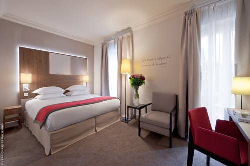 Le Tourville : Hotel near Paris 7e Arrondissement