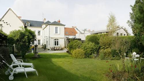 Amphore du Berry : Bed and Breakfast near Ambrault