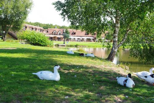 centre de rencontre des generations de mont-evray