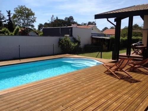 House Les cigales 268 - maison avec piscine : Guest accommodation near Orx