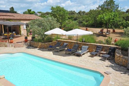 Villa Tu Verras : Guest accommodation near Vérignon