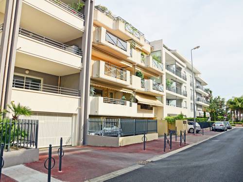 Apartment Le Magellan.1 : Apartment near Saint-Raphaël