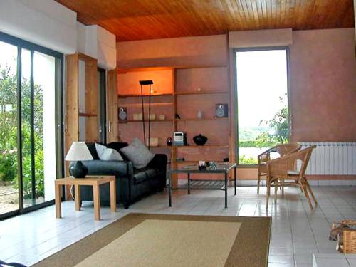 Villa Landaboure : Guest accommodation near Saint-André-de-Seignanx