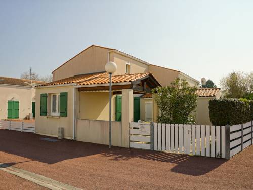 Holiday Home Le Hameau de La Grande Baie : Guest accommodation near Le Château-d'Oléron