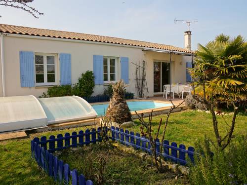 Holiday Home Les Bardières : Guest accommodation near Le Grand-Village-Plage