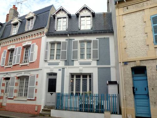 Holiday Home Hautpoul : Guest accommodation near Trouville-sur-Mer