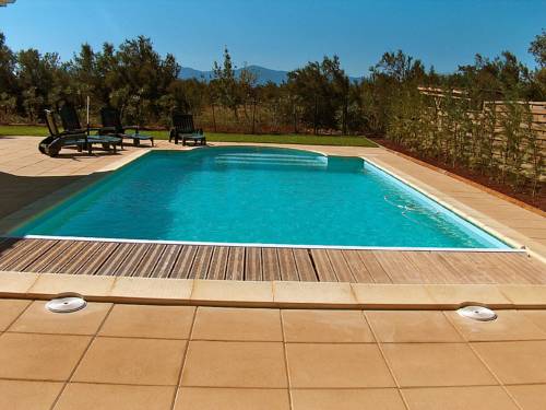 Villa Les Villas de l'Etang : Guest accommodation near Canet-en-Roussillon