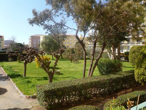 Apartment Le Grand Parc : Apartment near Fréjus