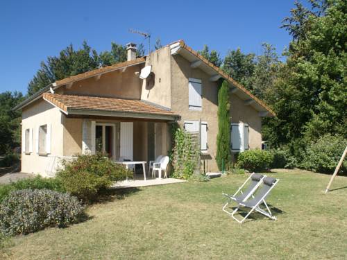 Maison De Vacances - Bathernay : Guest accommodation near Châteauneuf-de-Galaure