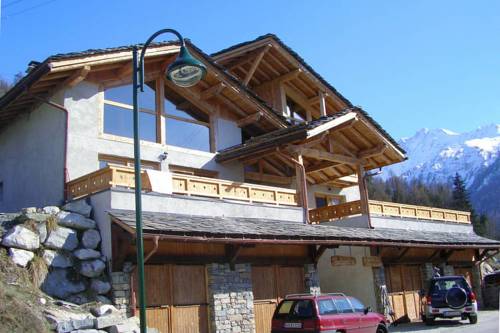 Chalet Piccola Pietra : Guest accommodation near Peisey-Nancroix