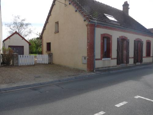 Rue du Berry : Guest accommodation near Ennordres