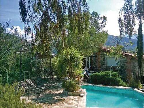 Five-Bedroom Holiday Home in Rigarda : Guest accommodation near Montalba-le-Château