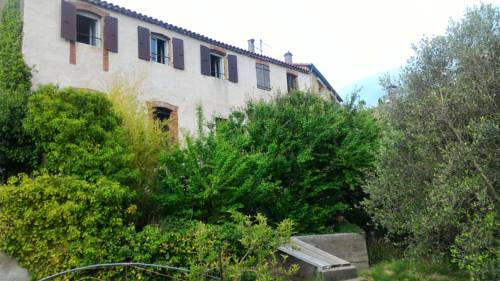 Maison d'hôtes Le Galamus : Guest accommodation near Campoussy