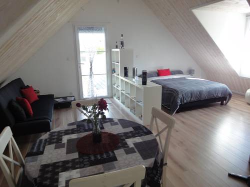 Les Oliviers de la Gilleterie : Apartment near Saint-Pierre-Montlimart