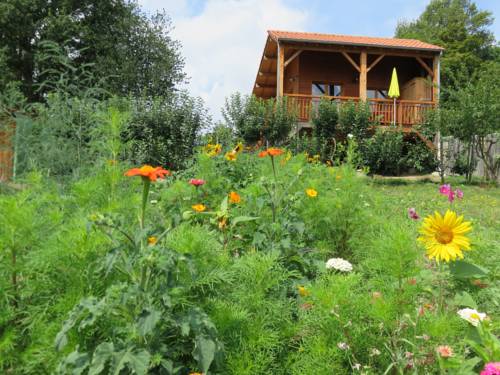 Gite Les Mathieux : Guest accommodation near Moissat