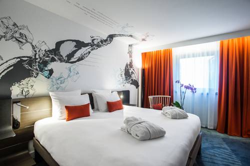 Novotel Paris Les Halles : Hotel near Île-de-France
