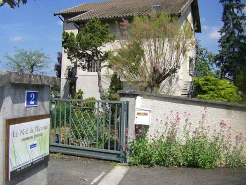 Le Nid de l'Ecureuil : Bed and Breakfast near Coufouleux