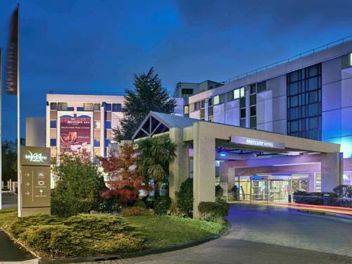 Mercure Paris Roissy CDG : Hotel near Louvres