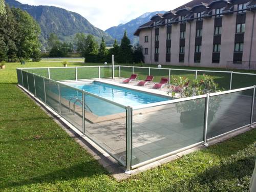 Mont Blanc Hotel : Hotel near Scientrier