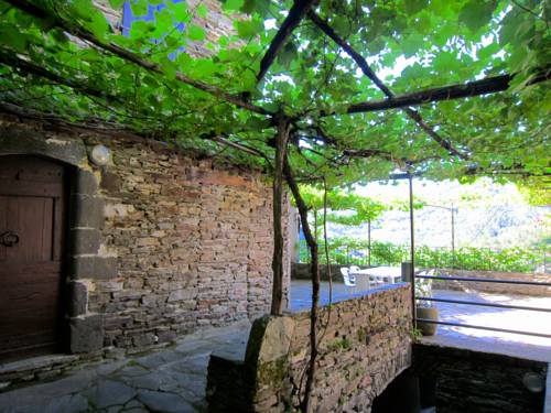 Le Raynaldès : Guest accommodation near Fraissinet-de-Lozère