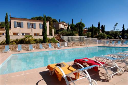 Garden & City Les Bastides de Grimaud : Guest accommodation near Grimaud