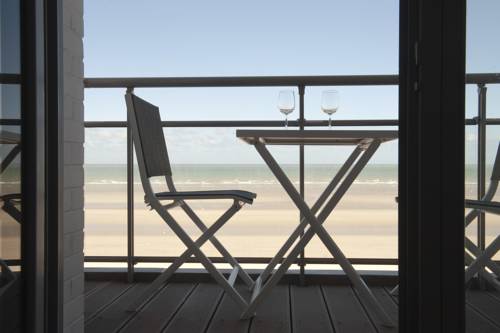 Holiday Suites Bray-Dunes Etoile de mer : Apartment near Zuydcoote