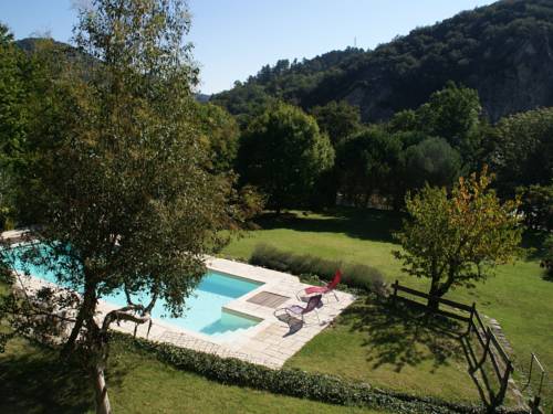 Gite - Labeaume 2 : Guest accommodation near Fabras