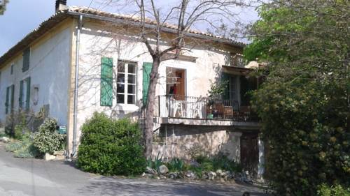 Maison Pech Merle : Bed and Breakfast near Labastide-Rouairoux