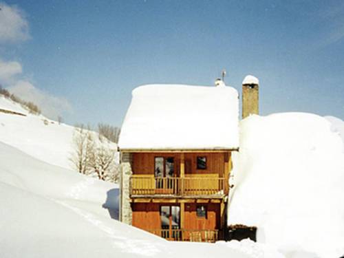 Vista Mont Blanc : Guest accommodation near Saint-Georges-des-Hurtières