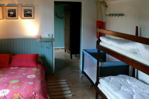 Les gites de Kergaret : Guest accommodation near Saint-Molf