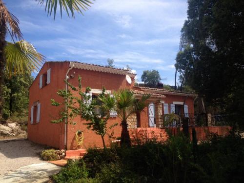 Villa Margaux : Guest accommodation near Sillans-la-Cascade