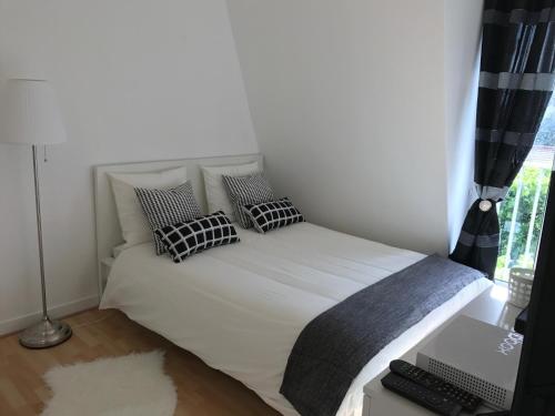 Mijo's Appartements Hôtel : Guest accommodation near Fontenay-sous-Bois