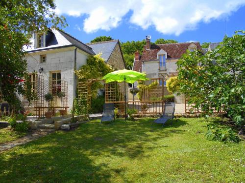 Gites les petits Chateaux : Guest accommodation near Thenay
