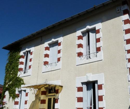 La Maison du Cagouillot : Guest accommodation near Lichères
