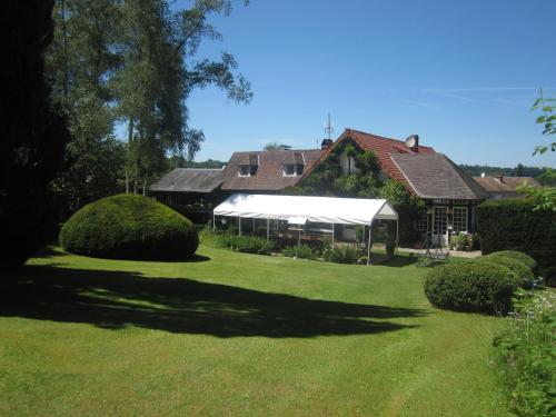 La Croix du Reh : Bed and Breakfast near Roziers-Saint-Georges