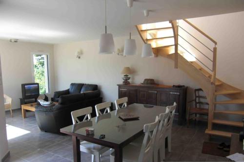 Holiday home Rue de la Plage : Guest accommodation near Saint-Briac-sur-Mer