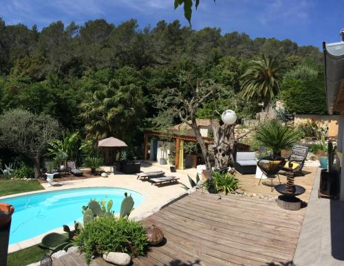 Le Maskalou : Bed and Breakfast near Roquefort-les-Pins