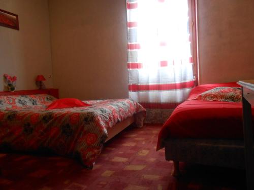 Les 3 Marmottes : Guest accommodation near Mens