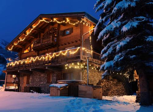 Chalet Des Sangliers : Guest accommodation near Bourg-Saint-Maurice