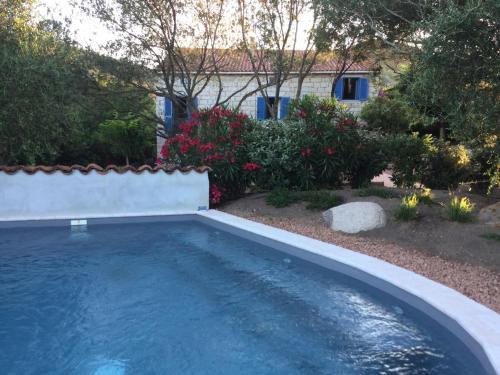 Le moulin : Guest accommodation near Figari