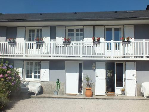 Chez Christine : Guest accommodation near Arthez-d'Asson